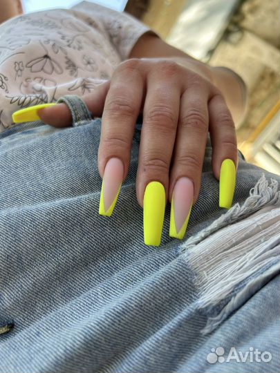 Маникюр педикюр наращивание ногтей