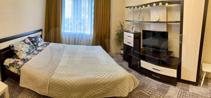 1-к. квартира, 40 м², 1/14 эт.