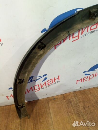 Накладка заднего крыла правого Nissan Qashqai J10