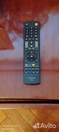 Телевизор Sharp рабочий, диагональ 52 см, в идеаль