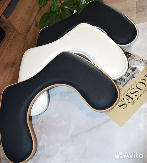 Маникюрная подставка