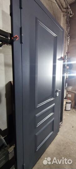 Дверь входная металлическая