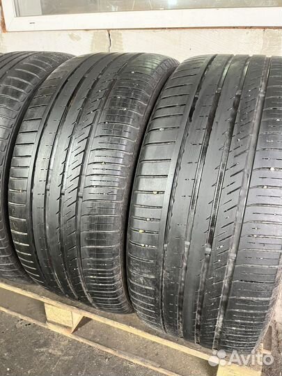 Kinforest KF-550 255/45 R20 и 285/40 R20