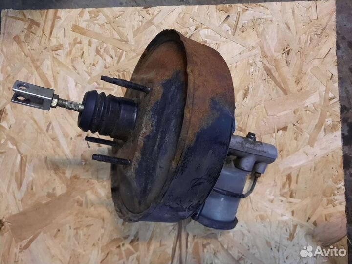 Вакуумный усилитель на Toyota Carina 2