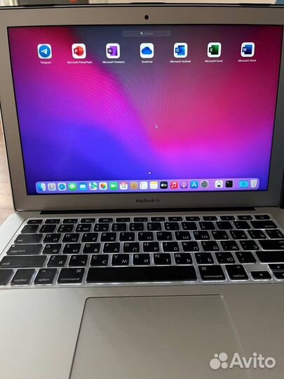 Ноутбук Apple MacBook Air “13/SSD256Gb/8/i5