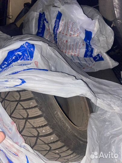 R15 Dunlop Ice Touch 185/65, PCD 4x100 DIA 58