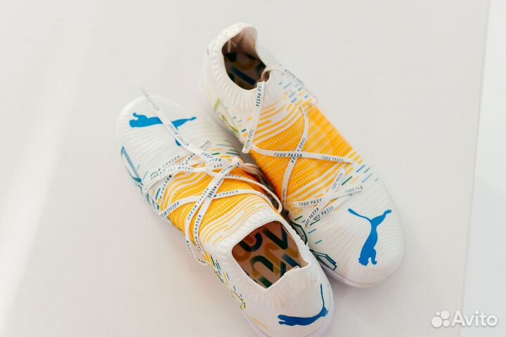 Футбольные шиповки puma future