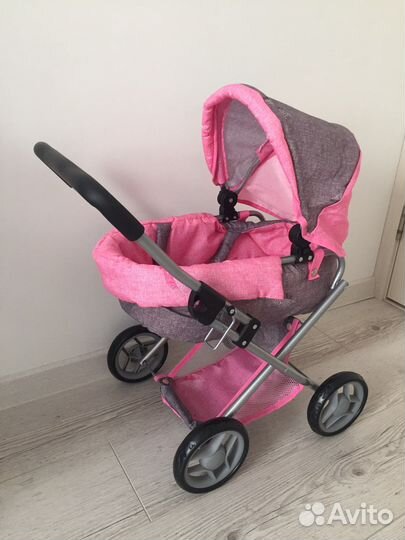 Коляска кукольная