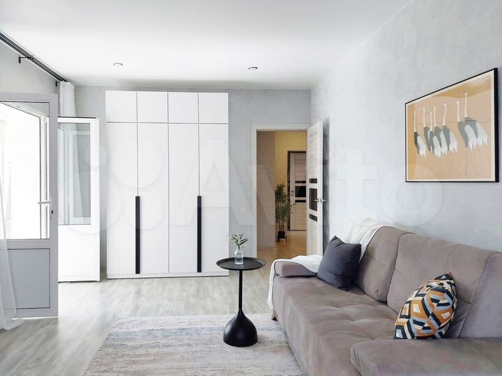 2-к. квартира, 61 м², 6/9 эт.