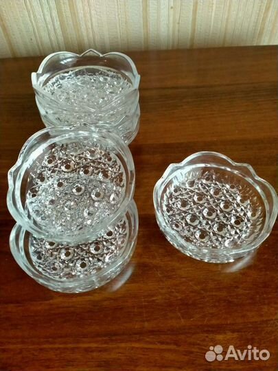 Розетки хрустальные