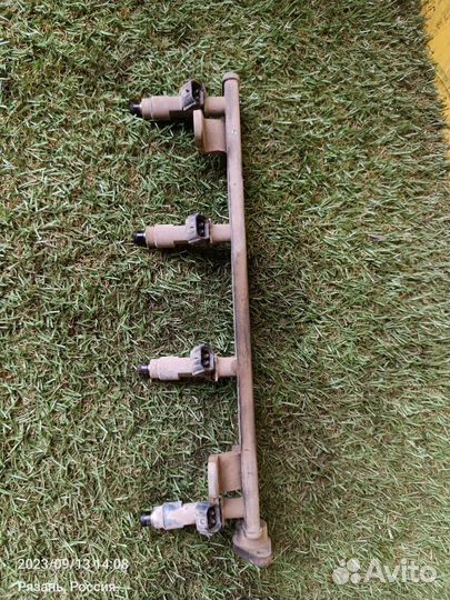 Топливная рампа с форсунками Outlander 2 2.4