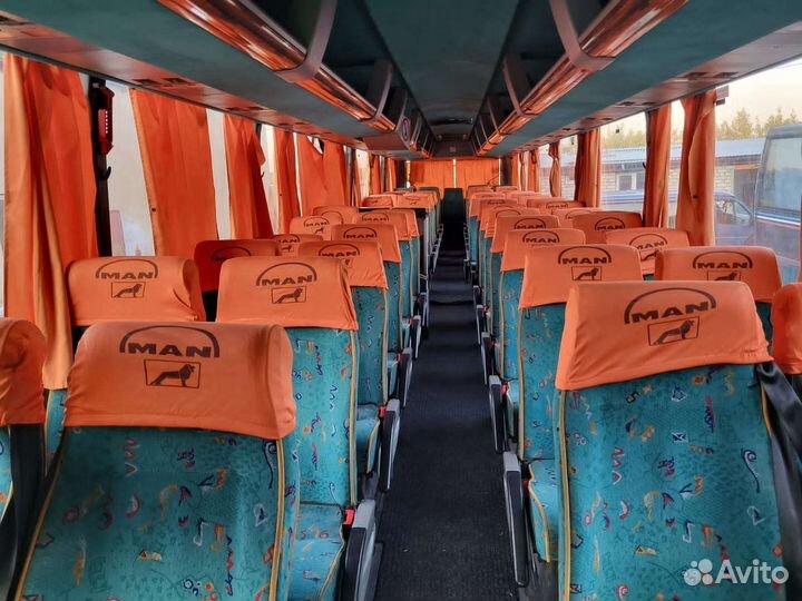 Туристический автобус MAN A32, 2001