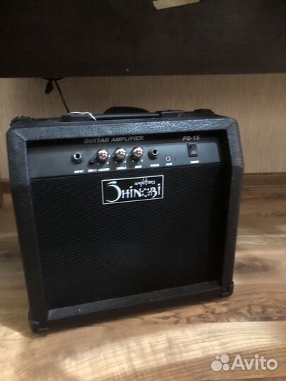 Электрогитара с комбиком 15 Вт