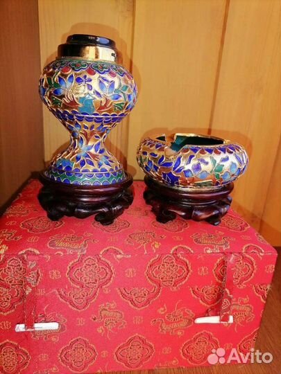 Зажигалка и пепельница (клуазоне). Сувениры