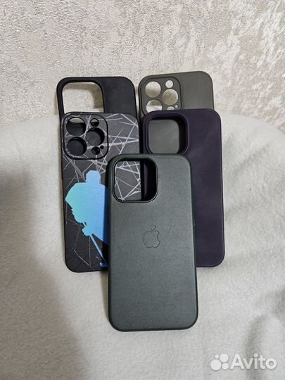 Чехол на iPhone 13 pro