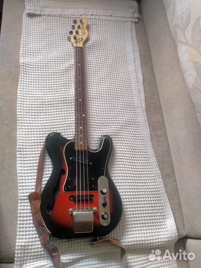 Бас гитара