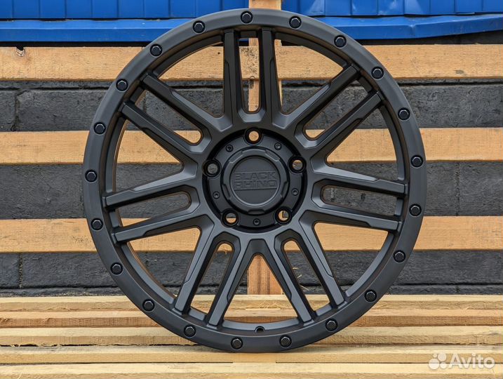 Колеса в сборе лето R20 на Toyota Land Cruiser