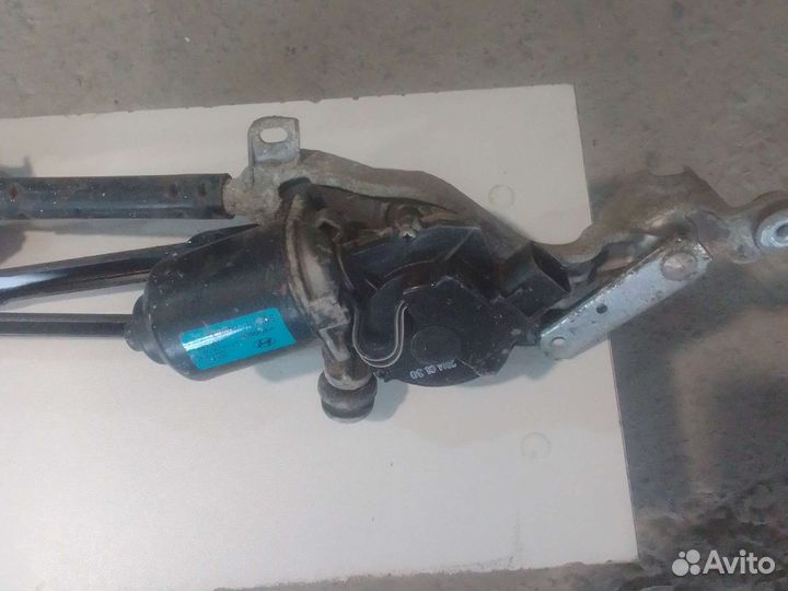 Hyundai solaris1 моторчик дворники сборе