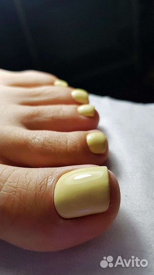 Маникюр и педикюр