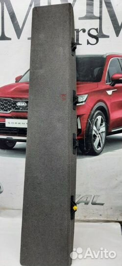 Полка салона задняя задняя Kia Carnival универсал