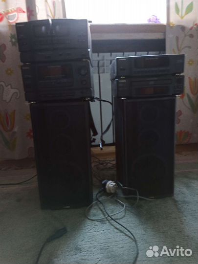 Акустические колонки Fisher ste