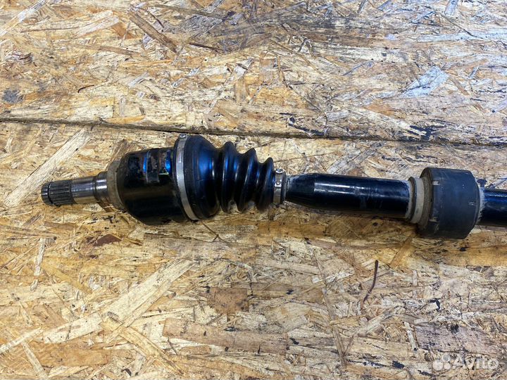 Привод передний правый Тoyota corolla 150