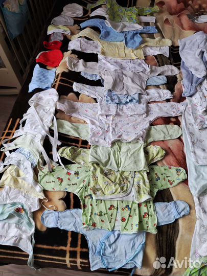 Большой пакет детских вещей