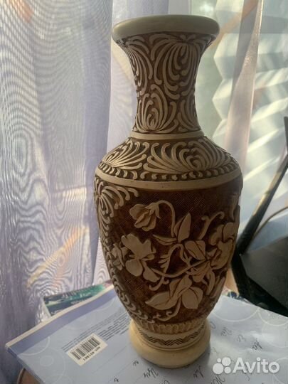 Ваза китайская резьба по лаку