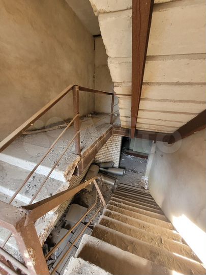 Свободного назначения, 1400 м²