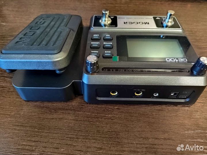 Гитарный процессор Mooer ge100
