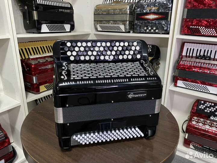 Баян Юпитер 2Д готово-выборный