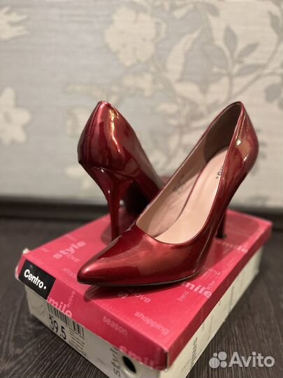 Туфли красные лак