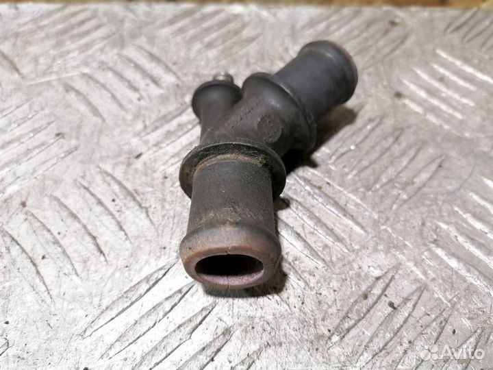 Фланец Skoda Octavia 2000 2011