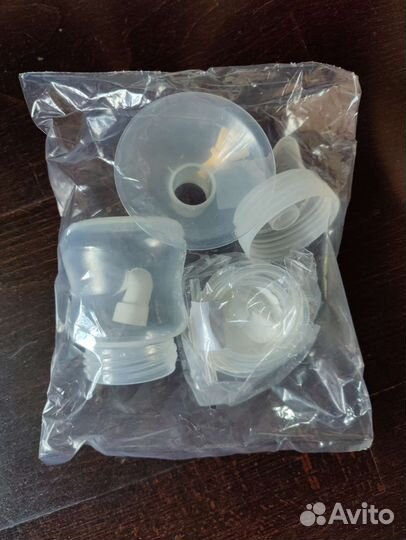 Молокоотсос medela электрический