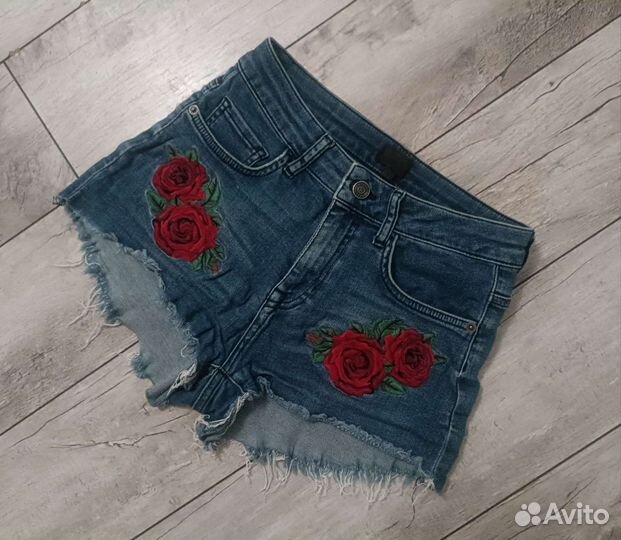 Шорты р-р 42