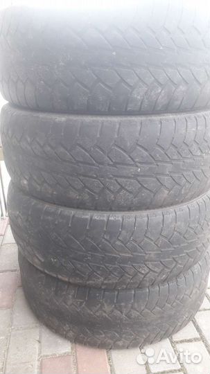 Cooper Discoverer ATS 235/65 R17