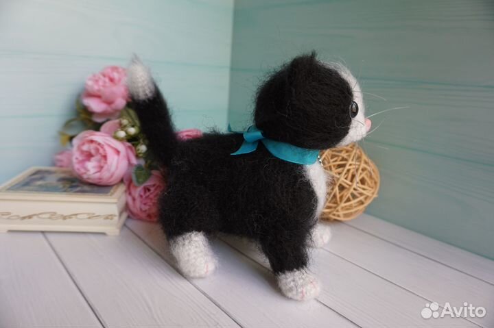 Вязаная игрушка. Котенок