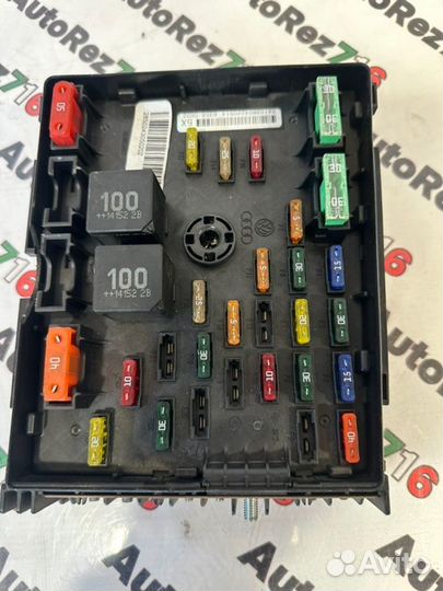 Блок предохранителей подкапотный Audi Q3 8U CCZ