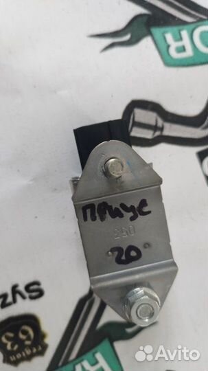 Блок управления SRS передний левый Toyota Prius