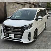 Toyota Noah 2.0 CVT, 2018, 63 000 км, с пробегом, цена 2 800 000 руб.