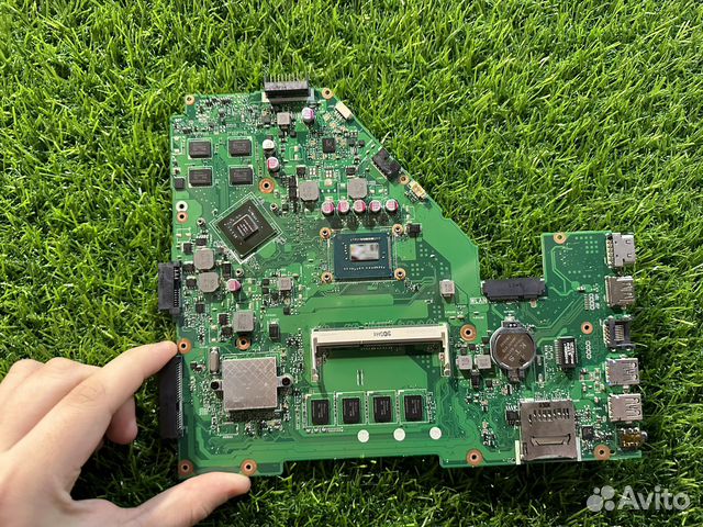 Мать asus x550cc i7-3537u nvidia gt720m 2gb