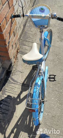 Ведосипед детский для девочки с корзиной