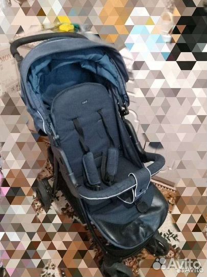 Коляска прогулочная