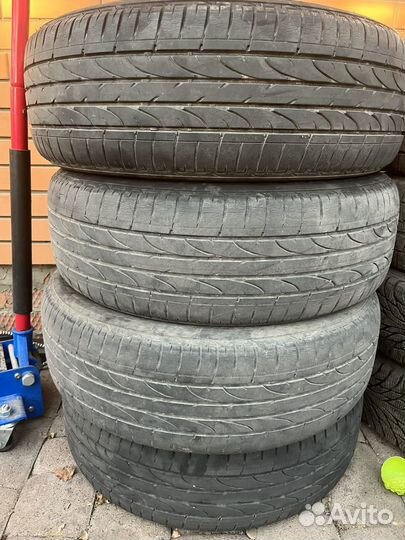 Bridgestone Dueler A/T 215/60 R17