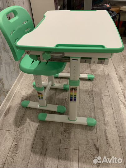 Детская парта растишка и стул