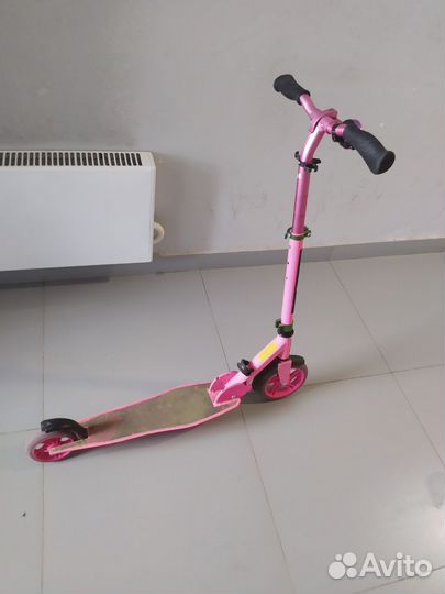 Самокат розовый Explore