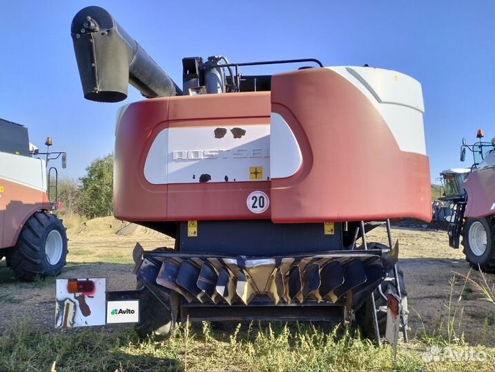 Комбайн Ростсельмаш Acros 550, 2015