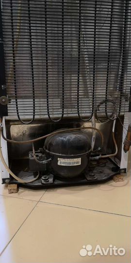 Холодильник на запчасти