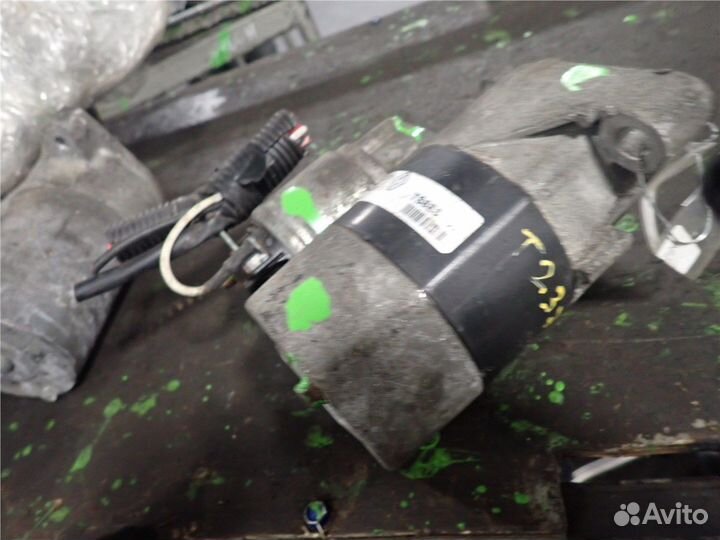 Двигатель стеклоочистителя задний Peugeot 307, 200