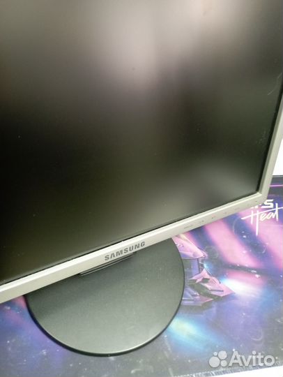 Монитор Samsung 17 дюймов плюс провода